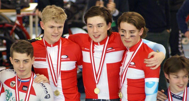 Danske juniorer tæt på verdensrekord og i guldfinale
