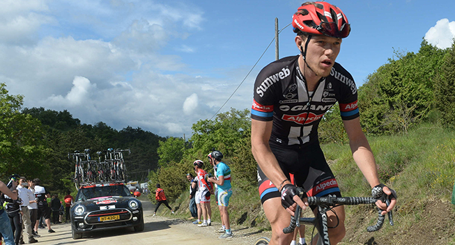 Arndt vandt sidste Giro-etape efter Nizzolo-deklassering