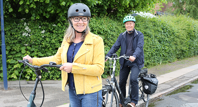 Flere seniorer cykler - og cykelhjelmen bliver mere populær Motionsfeltet.dk