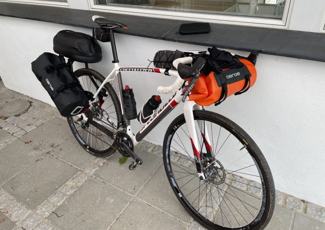 Test: Aeroe Bike Rack og tasker | Feltet.dk